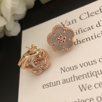 $25.00 USD Van Cleef & Arpels Earrings For Women #1092753