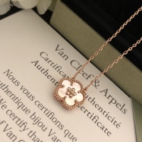 $27.00 USD Van Cleef & Arpels Necklaces For Women #1092754