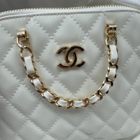 $85.00 USD Chanel AAA Quality Messenger Bags For Women #1092982