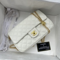 $88.00 USD Chanel AAA Quality Messenger Bags For Women #1092984