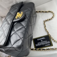 $92.00 USD Chanel AAA Quality Messenger Bags For Women #1092988