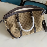 $76.00 USD Gucci AAA Quality Handbags For Women #1093176