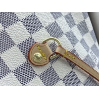 $68.00 USD Louis Vuitton AAA Quality Shoulder Bags For Women #1093256