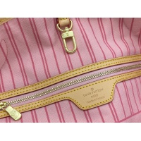 $68.00 USD Louis Vuitton AAA Quality Shoulder Bags For Women #1093257