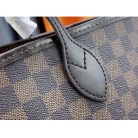 $68.00 USD Louis Vuitton AAA Quality Shoulder Bags For Women #1093260