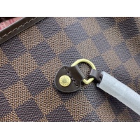 $68.00 USD Louis Vuitton AAA Quality Shoulder Bags For Women #1093260