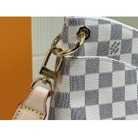 $72.00 USD Louis Vuitton AAA Quality Messenger Bags For Women #1093329