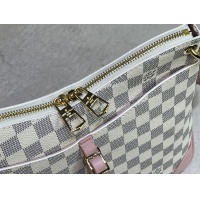 $72.00 USD Louis Vuitton AAA Quality Messenger Bags For Women #1093330