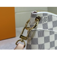$68.00 USD Louis Vuitton AAA Quality Messenger Bags For Women #1093335