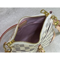 $68.00 USD Louis Vuitton AAA Quality Messenger Bags For Women #1093335