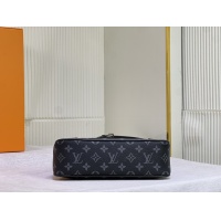 $68.00 USD Louis Vuitton AAA Quality Messenger Bags For Women #1093337