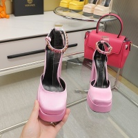 $105.00 USD Versace Sandal For Women #1093565
