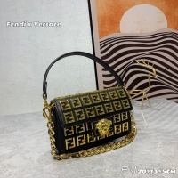 $158.00 USD Fendi AAA Quality Shoulder Bags For Women #1093954