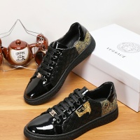 $68.00 USD Versace Casual Shoes For Men #1094278