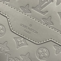 $72.00 USD Louis Vuitton AAA Man Messenger Bags #1094430