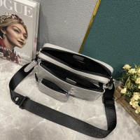 $72.00 USD Louis Vuitton AAA Man Messenger Bags #1094430