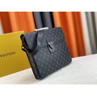 $72.00 USD Louis Vuitton AAA Man Messenger Bags #1094434
