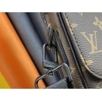$72.00 USD Louis Vuitton AAA Man Messenger Bags #1094435