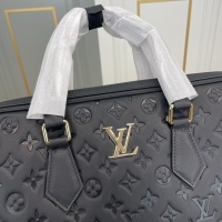 $165.00 USD Louis Vuitton AAA Man Handbags #1094553