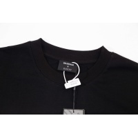 $36.00 USD Fendi T-Shirts Short Sleeved For Unisex #1097132