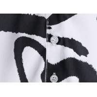 $32.00 USD Dolce & Gabbana D&G T-Shirts Short Sleeved For Men #1097355