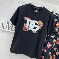 $92.00 USD Dolce & Gabbana D&G Tracksuits Short Sleeved For Women #1098286