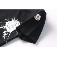$25.00 USD Moncler T-Shirts Short Sleeved For Men #1098406