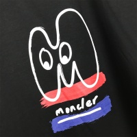 $25.00 USD Moncler T-Shirts Short Sleeved For Men #1098437