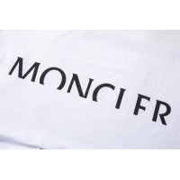 $25.00 USD Moncler T-Shirts Short Sleeved For Men #1098440