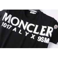 $25.00 USD Moncler T-Shirts Short Sleeved For Men #1098525