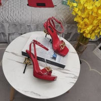 $158.00 USD Dolce & Gabbana D&G Sandal For Women #1098702
