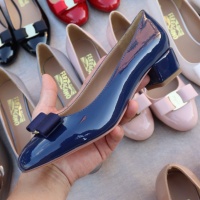 $96.00 USD Salvatore Ferragamo Flat Shoes For Women #1099048
