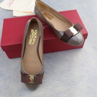 $96.00 USD Salvatore Ferragamo Flat Shoes For Women #1099075
