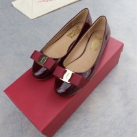 $96.00 USD Salvatore Ferragamo Flat Shoes For Women #1099077