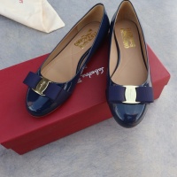 $96.00 USD Salvatore Ferragamo Flat Shoes For Women #1099078