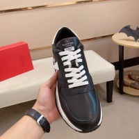 $82.00 USD Valentino Casual Shoes For Men #1099319