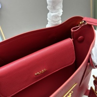 $118.00 USD Prada AAA Quality Handbags For Women #1100394