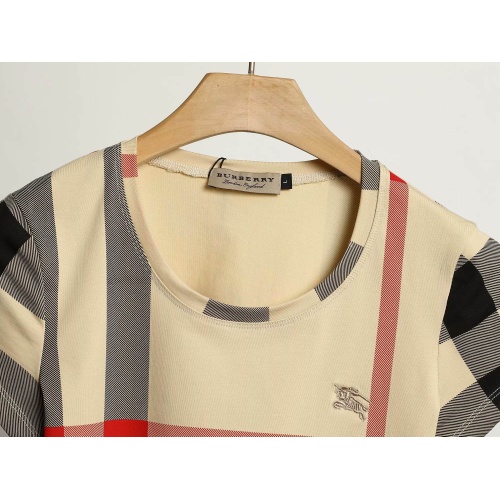 Replica Burberry T-Shirts Short Sleeved For Women #1100914 $34.00 USD for Wholesale