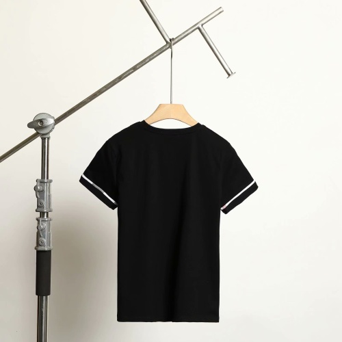 Replica Burberry T-Shirts Short Sleeved For Women #1100917 $34.00 USD for Wholesale