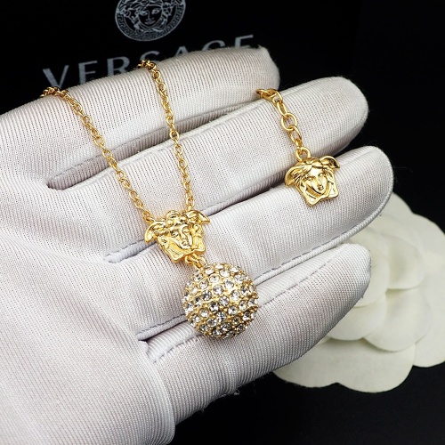 Replica Versace Necklaces #1101071 $27.00 USD for Wholesale