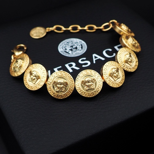 Versace Bracelets #1101082