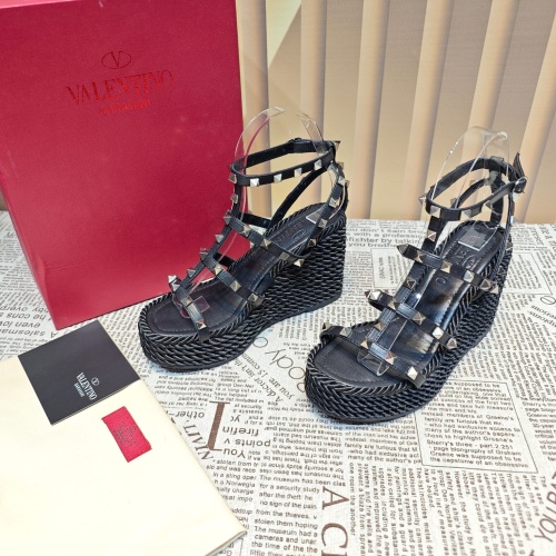 Valentino Sandal For Women #1102041
