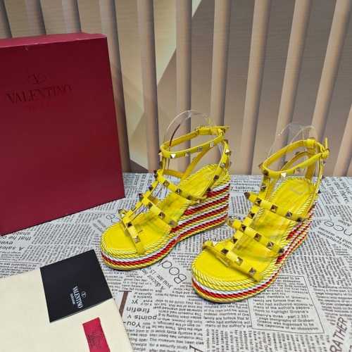 Valentino Sandal For Women #1102043