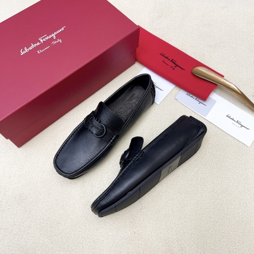 Salvatore Ferragamo Leather Shoes For Men #1104244