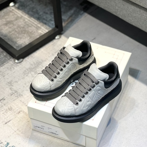 Alexander McQueen Casual Shoes For Men #1104509
