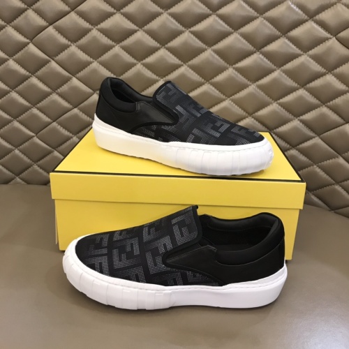 Fendi Casual Shoes For Men #1107595
