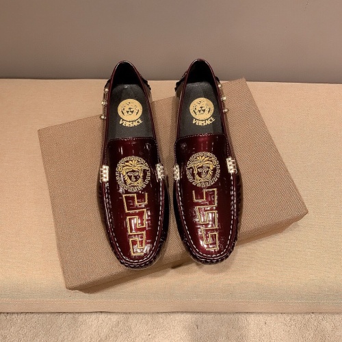 Versace Leather Shoes For Men #1107672