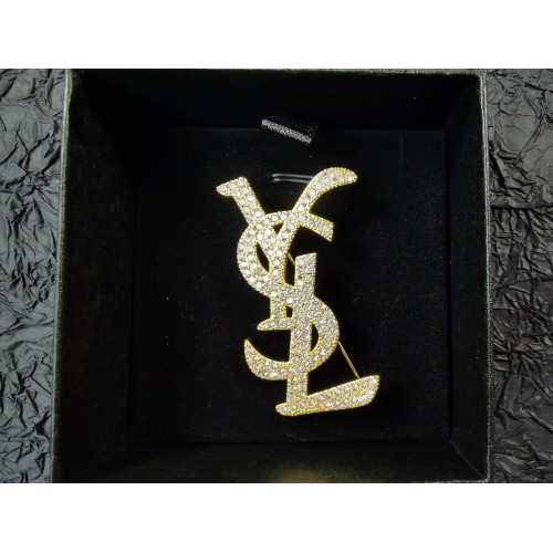 Yves Saint Laurent Brooches For Women #1108010