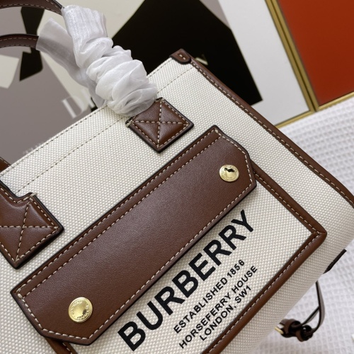 Replica Burberry AAA Quality Messenger Bags For Women #1108526 $96.00 USD for Wholesale
