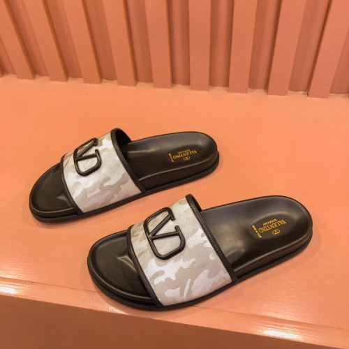Valentino Slippers For Men #1110126